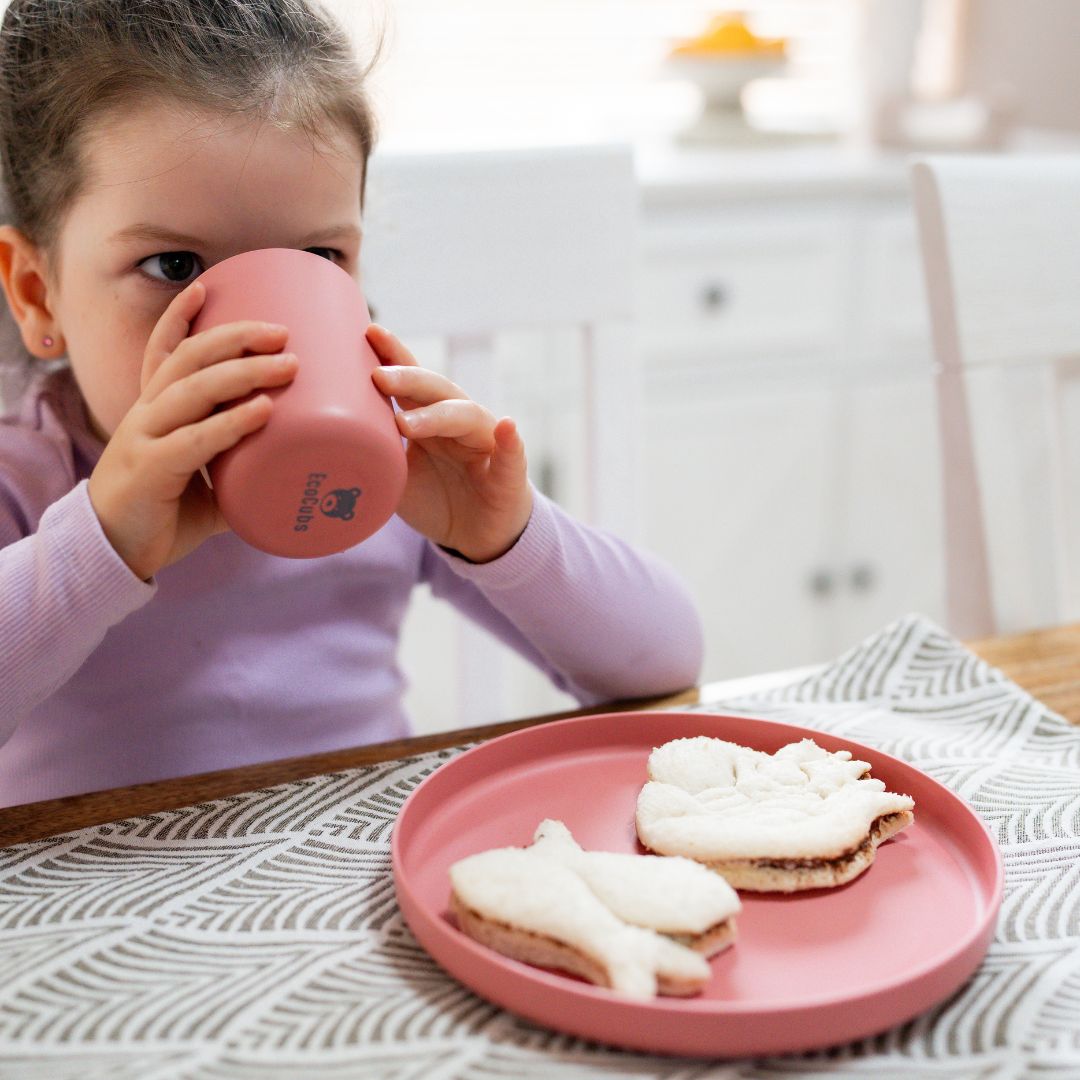 Montessori mealtime